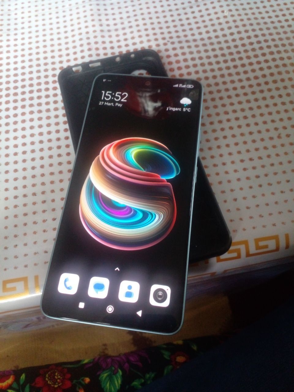 Redmi 13 sotiladi umuman aybi yo‘q tel olinganiga 6 oy bo‘ldi 256 xo