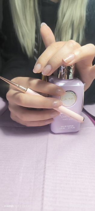 Manichiura curata si simpla