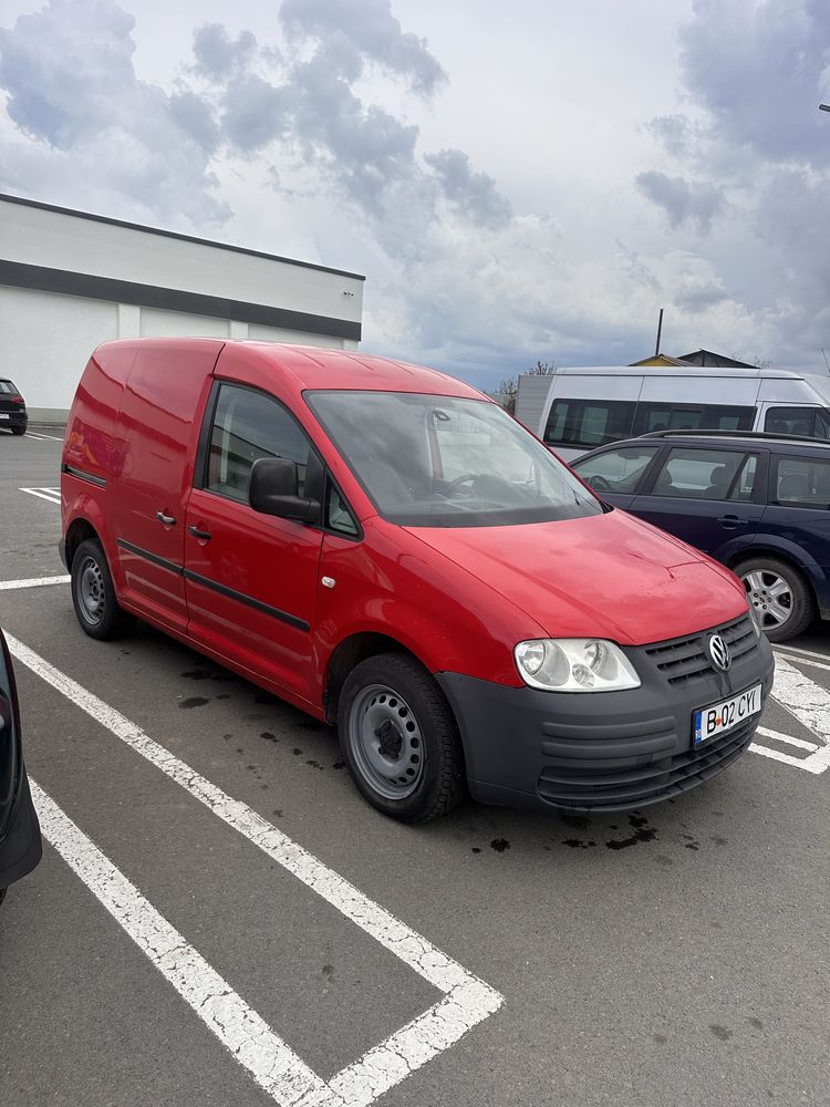Vând Wolksvagen Caddy