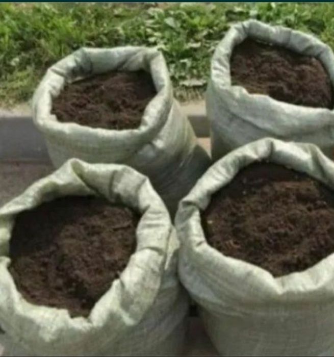 Перегной в мешках