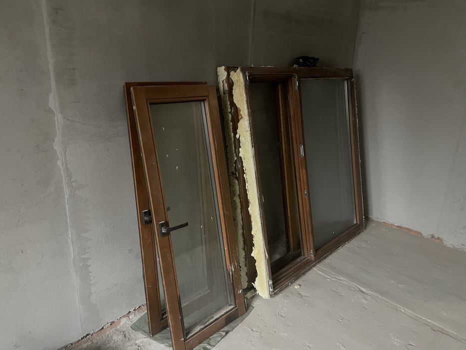 Продам рамы пдастик и дерево