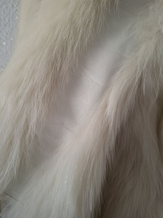 Haina din blana naturala de vulpe