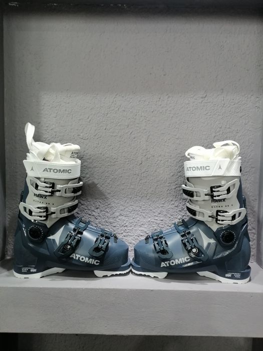 Clapari schiuri ski dama Atomic Hawx Ultra 95 S Nou! Marime 25/25.5
