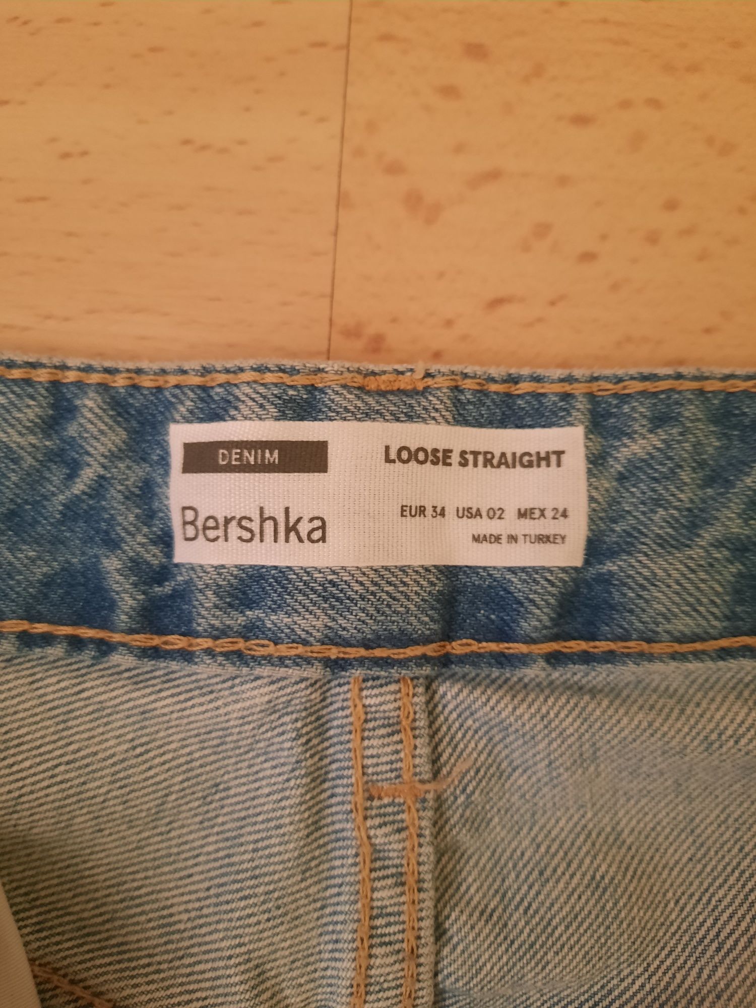 Дънки на ZARA и Bershka