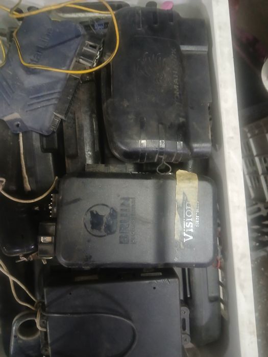 Продам блок сигнализации TOMAHAWK,б,у