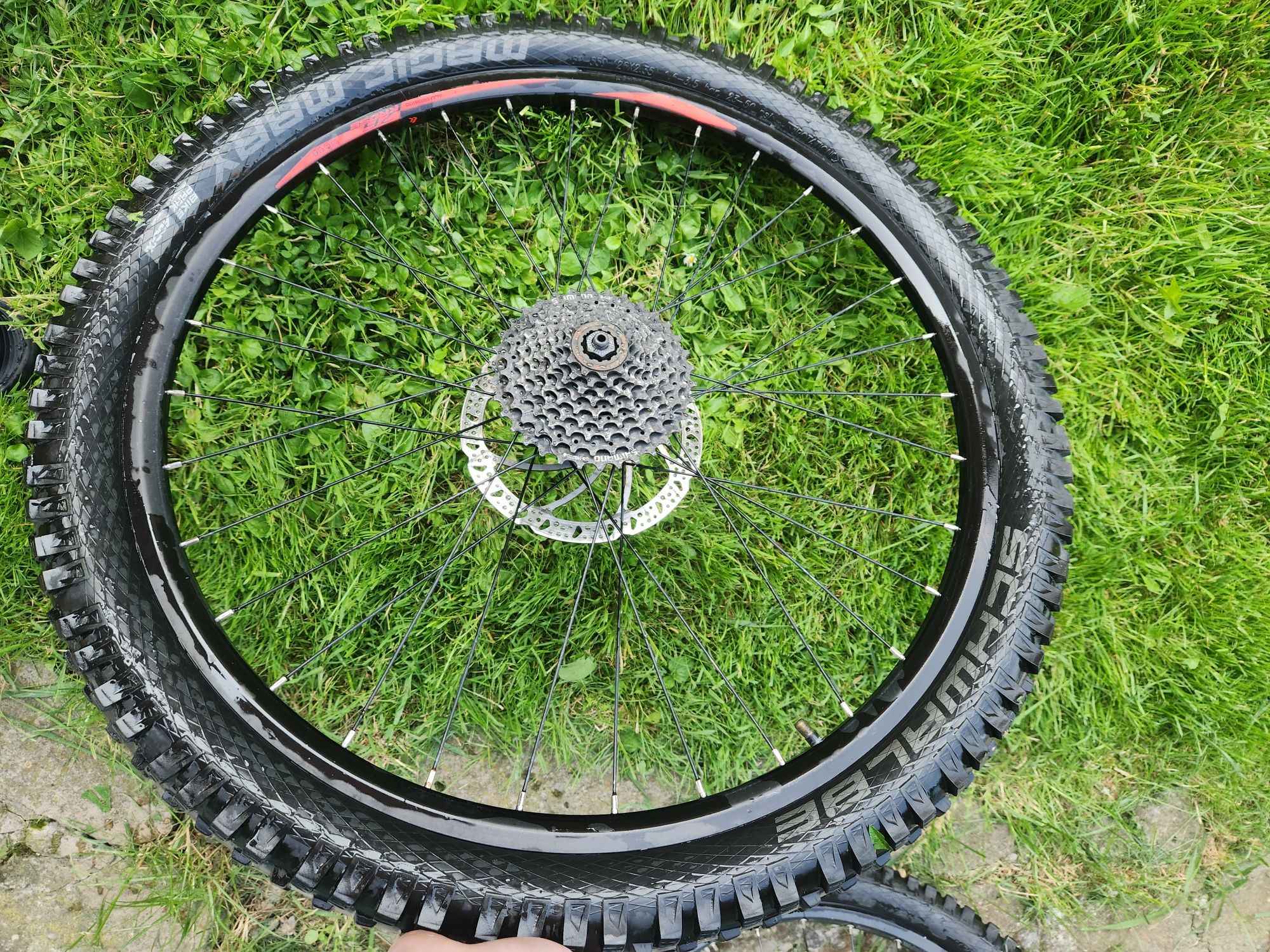 Vând roti de bicicleta