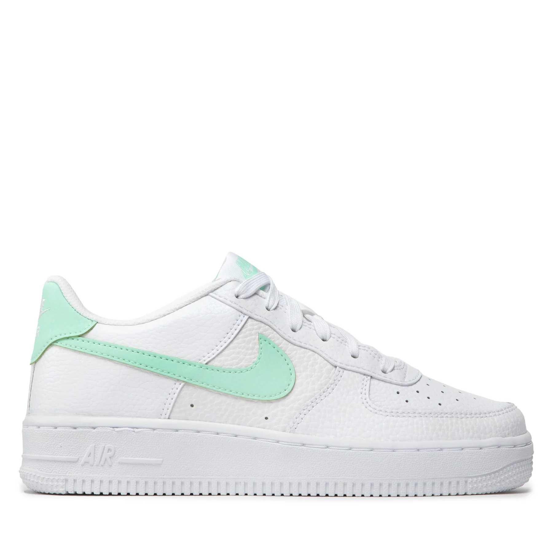 NIKE Air Force 1  Кецове Дамски