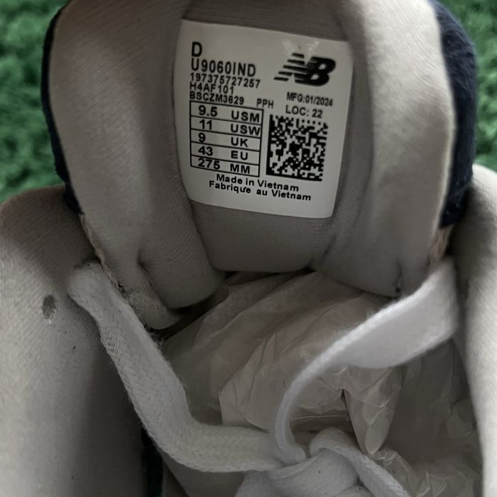 New Balance 9060 Natual Indigo 42