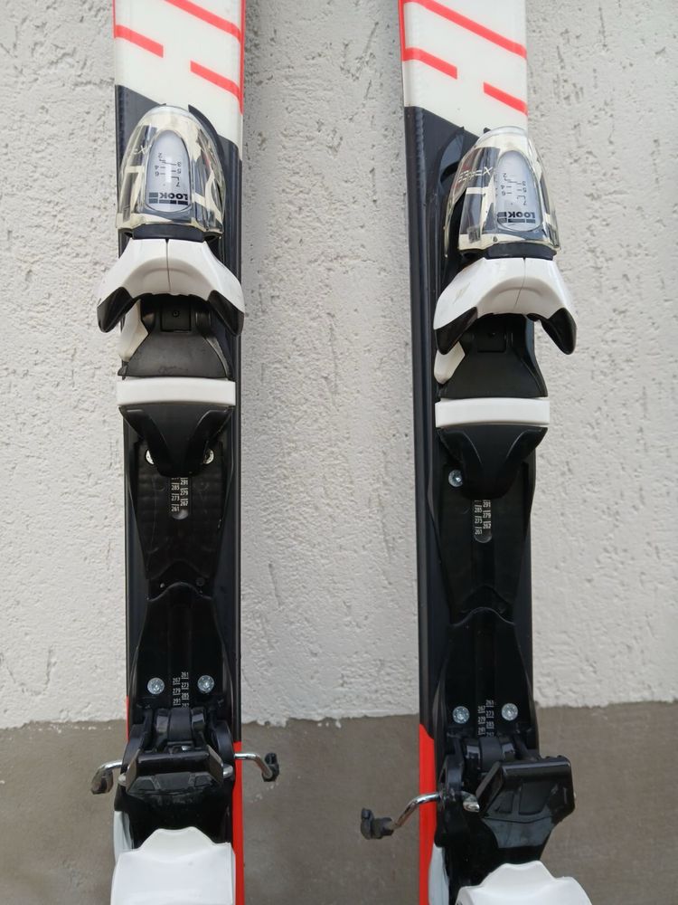 Ски за юноши Rossignol Hero 150 + щеки