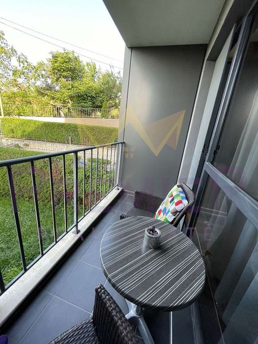 Дава се под наем Тристаен апартамент в Варна, Бриз - 70 кв.м за 816 € - Снимка #7