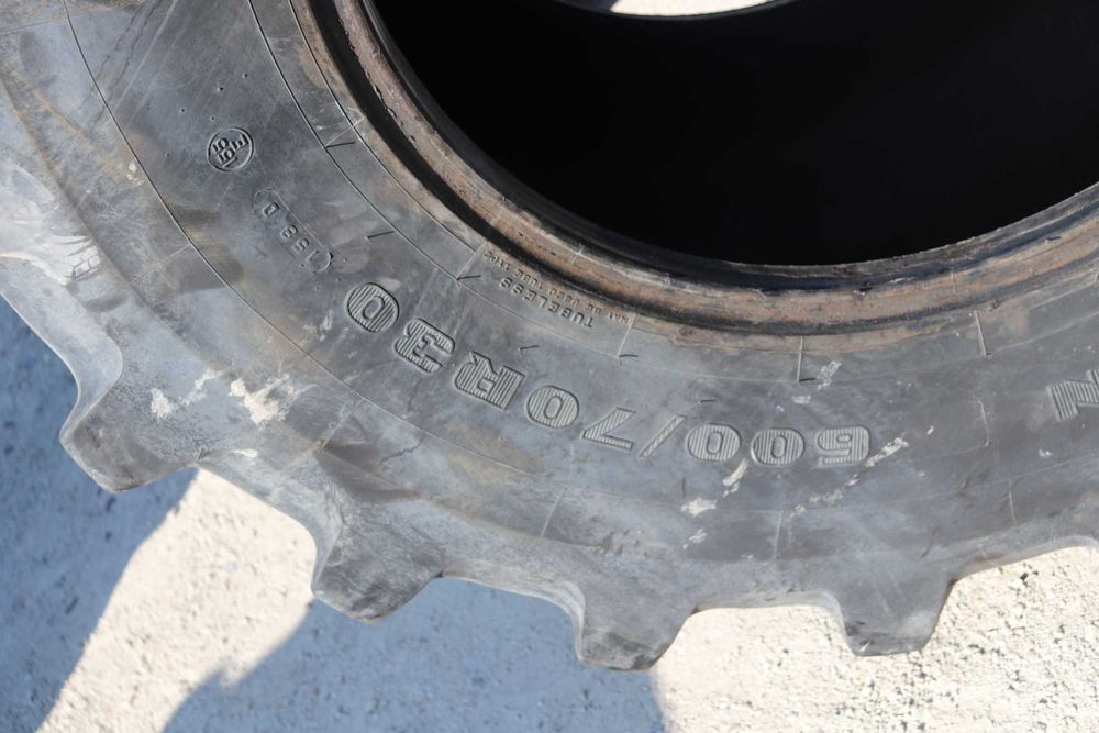 Cauciucuri Radiale 600/70R30 Firestone SH cu garantie Tractor Fendt