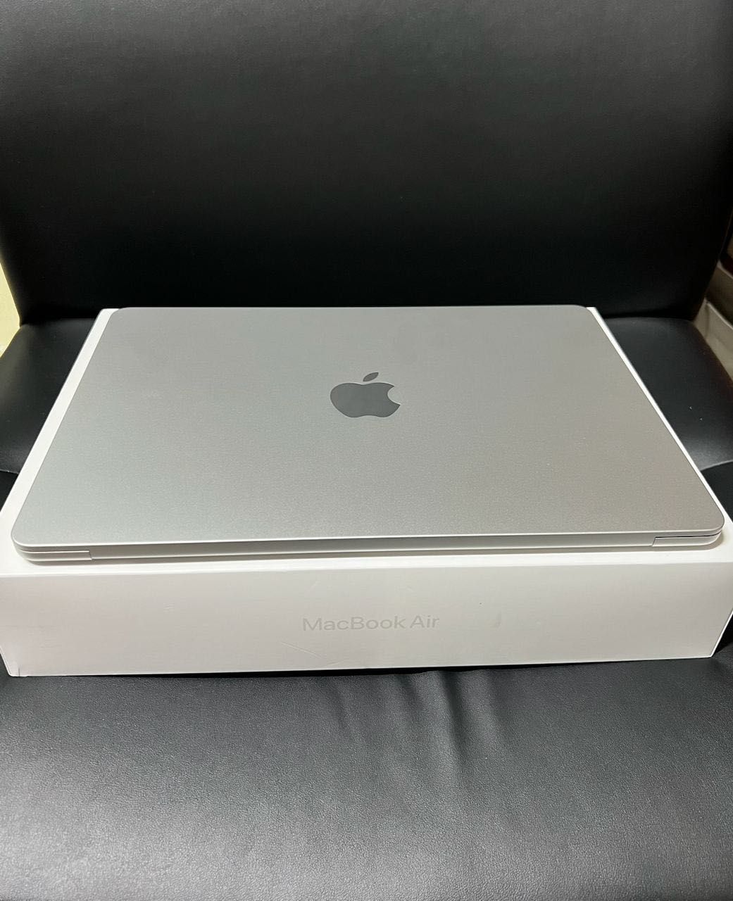 MacBook M2 Air 8/256
