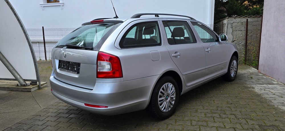 Rate Cash Skoda Octavia Facelift 2009 clima 1900 cm3 diesel
