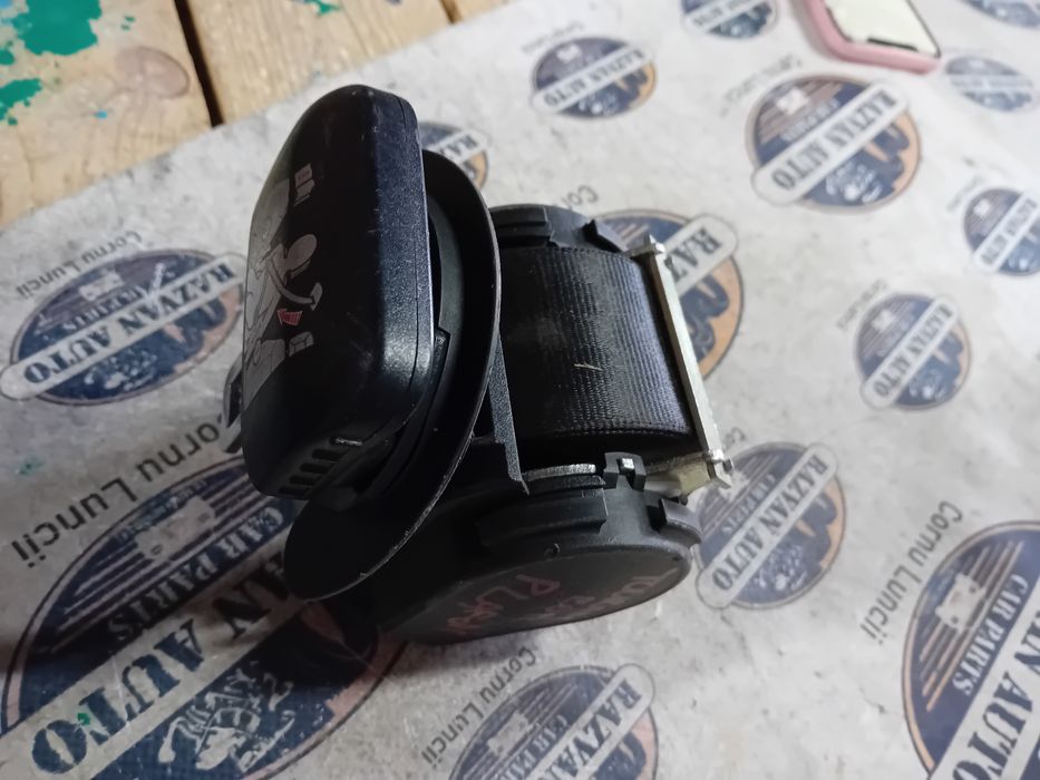 centura plafon  volkswagen touran 2012