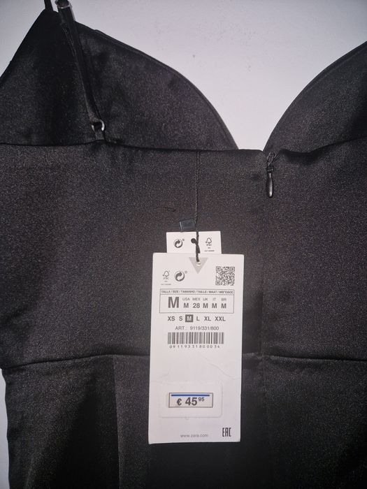 Rochie noua eveniment lunga neagra Zara