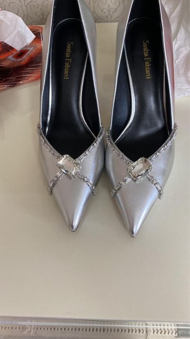 Продам туфли 37 размер за 20000 тг