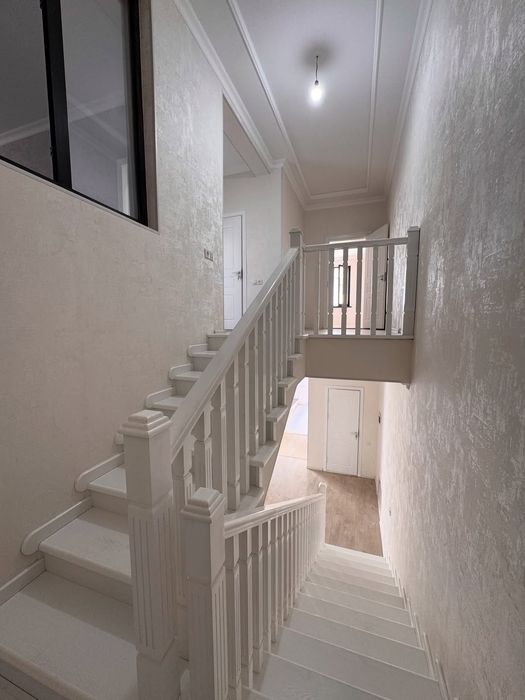 Kotedj sotiladi Oxunboboyevda