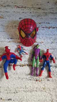 Spiderman cu baterii si textil 30cm+ masca spiderman