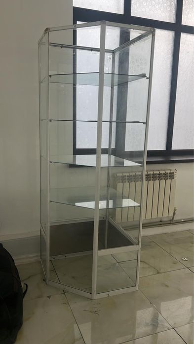 Продам витрину в хорошем состоянии