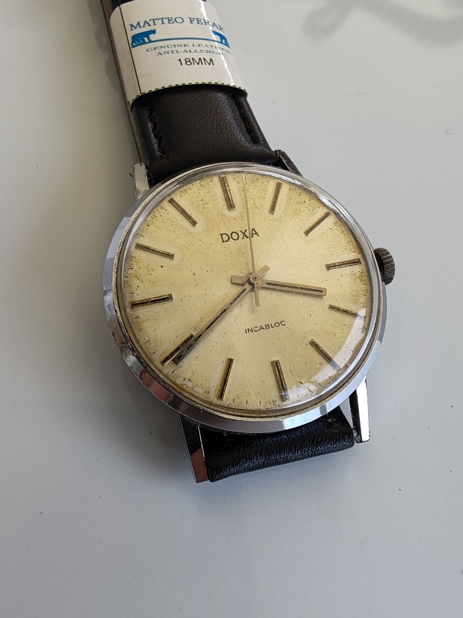 Ceas Doxa Int Manuala 35 mm Funcționează excelent!