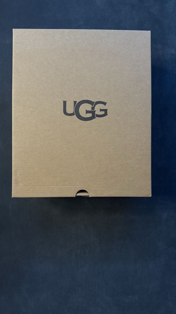 Ботуши mini ugg