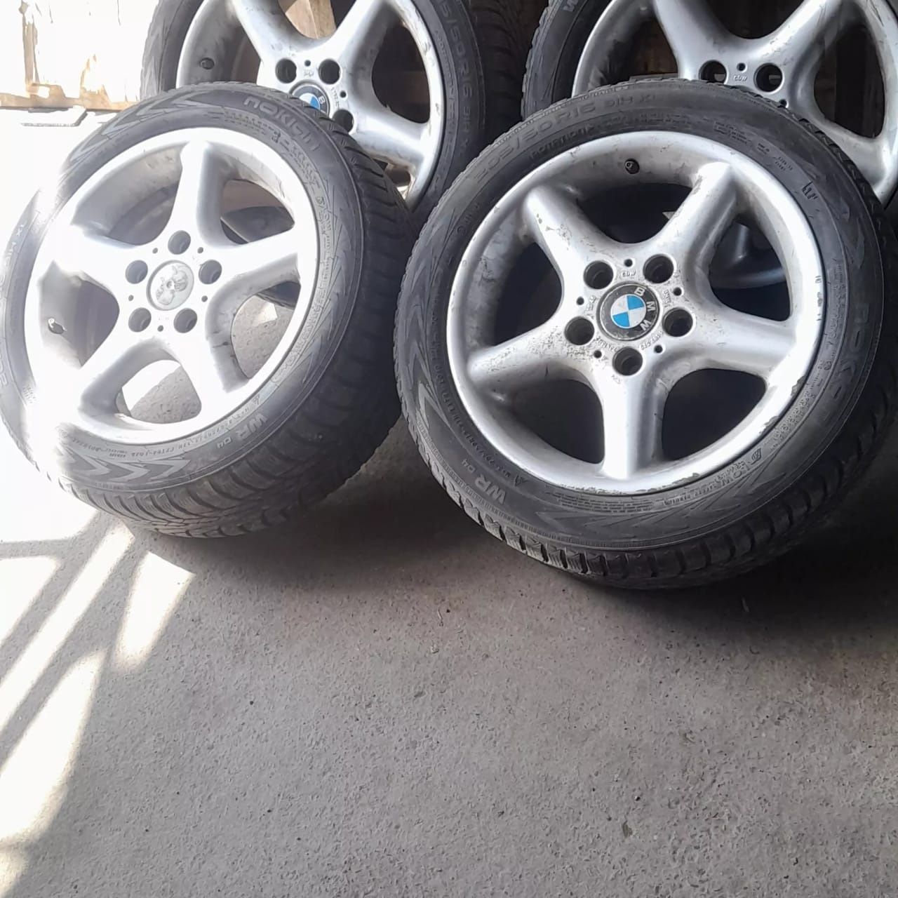 Титановый диск привозной на BMW e36  Титановый диск на бмве36