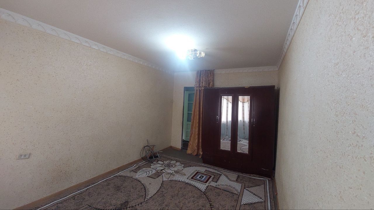 2 xonali kvr ijaraga beriladi. Moʻljal : Sentralni apteka
