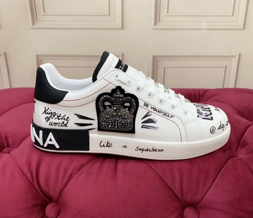 Adidasi dolce gabbana