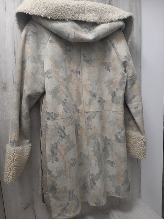 Vând cojocel piele dama deosebit,mărimea M