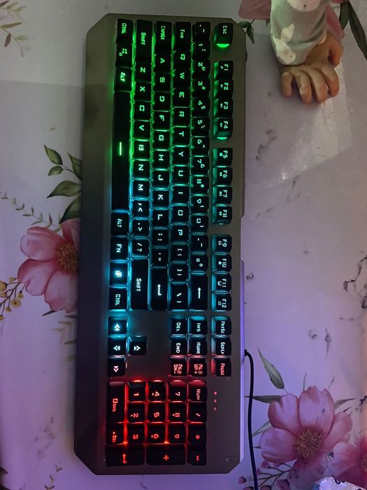 Мышь,клавиатура,наошник HyperX Cloud