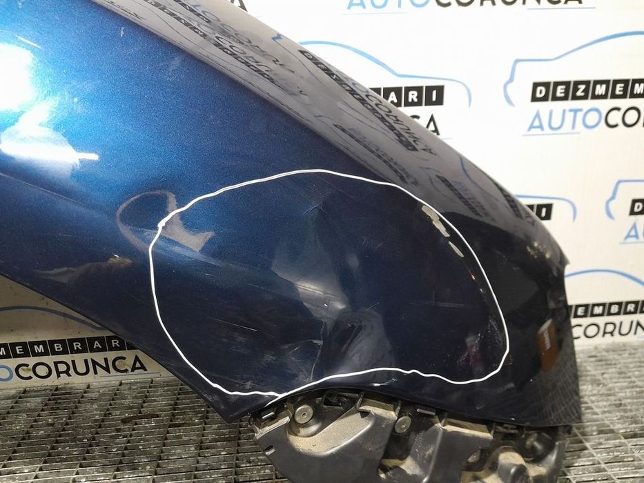 Aripa Dreapta Fata Dacia Duster Facelift 2014 - 2017 4 Usi ALBASTRU (1125) ZGARIAT  LOVIT