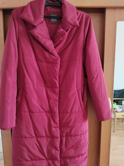 Продам женский пуховик б/у