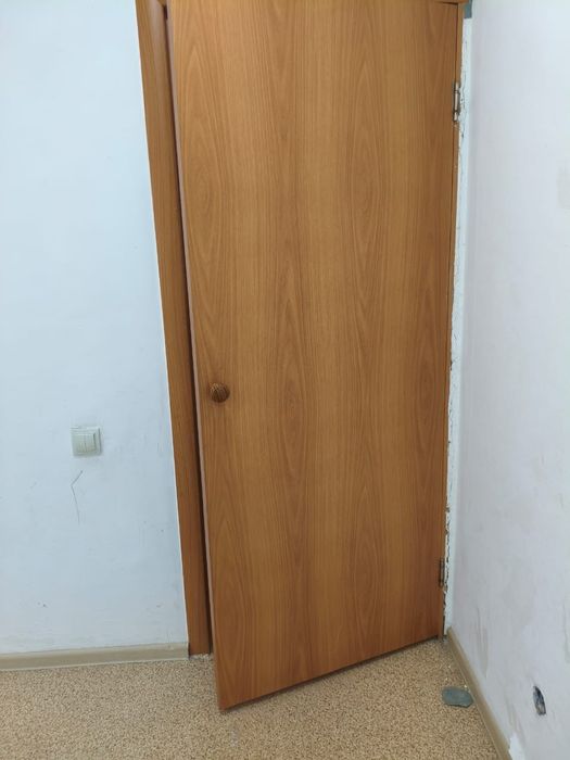 Продам двери 3500 торг