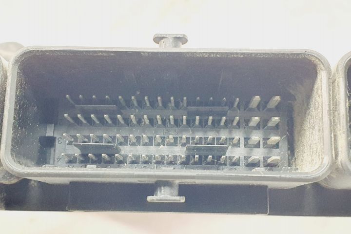 Calculator motor ecu 1.5 dci k9k 237102213r 0281030439 Dacia Logan 2 seria