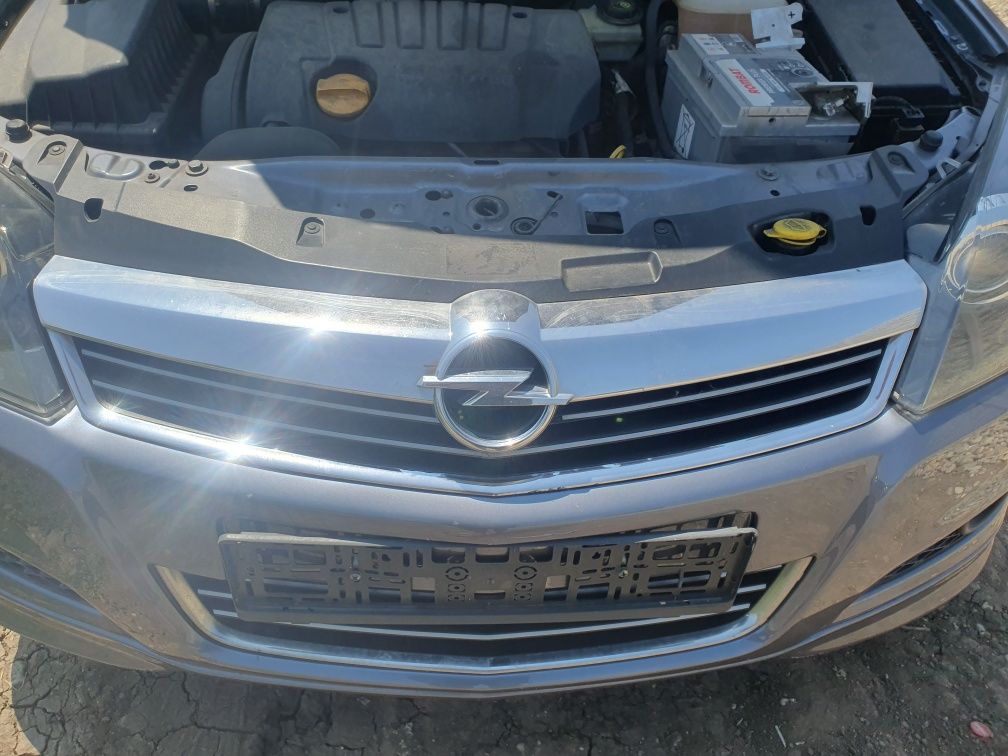 Grila opel astra h facelift