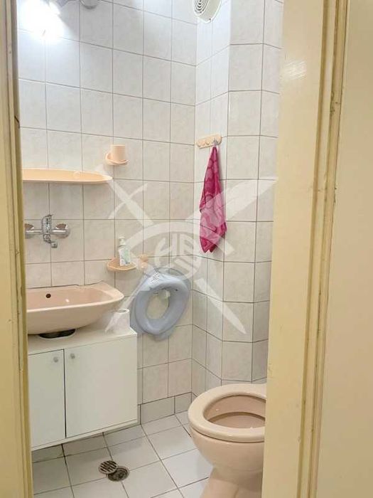 Продава се Многостаен апартамент в Бургас, Възраждане - 180 кв.м за 1334 €/кв.м - Снимка #3