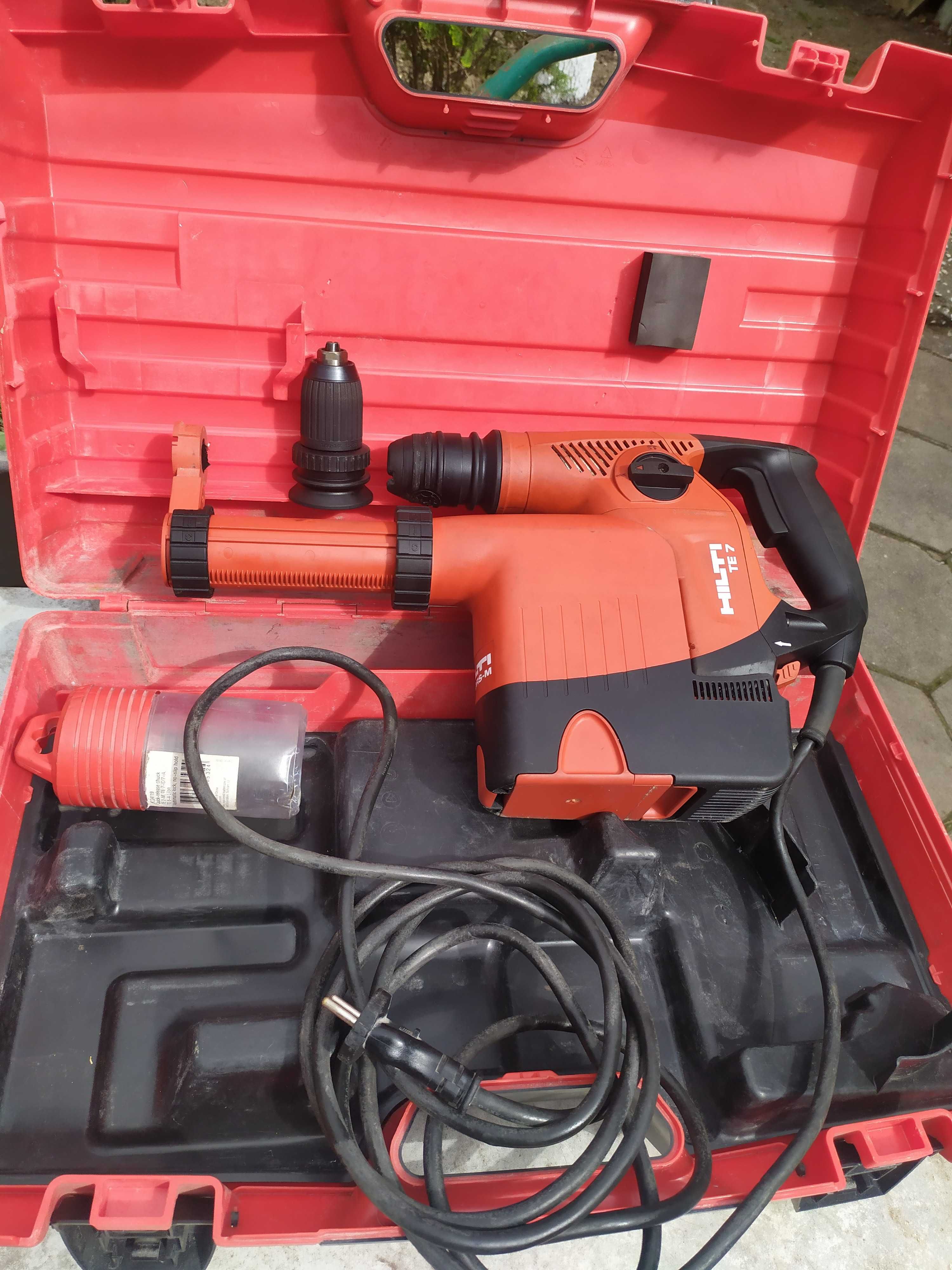 Перфоратор + прахоулавител Hilti TE 7-TE DRS-M