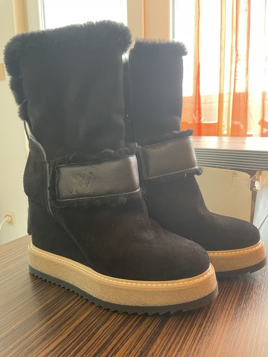 Дамски зимни ботушки