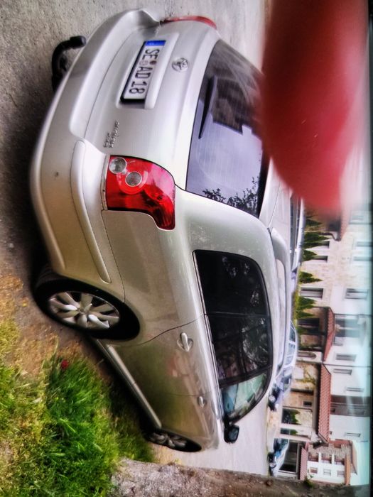 Toyota avensis t25 2,2 D4D 150 коня,2006.12 година