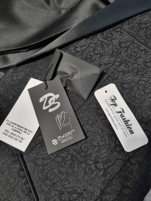 Costum elegant barbati, Purtat o singura data, Marime 52 Daspi