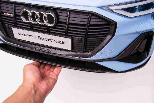 Masinuta electrica pt copii Audi E-tron SportBack 4x35W 12V Light Blue