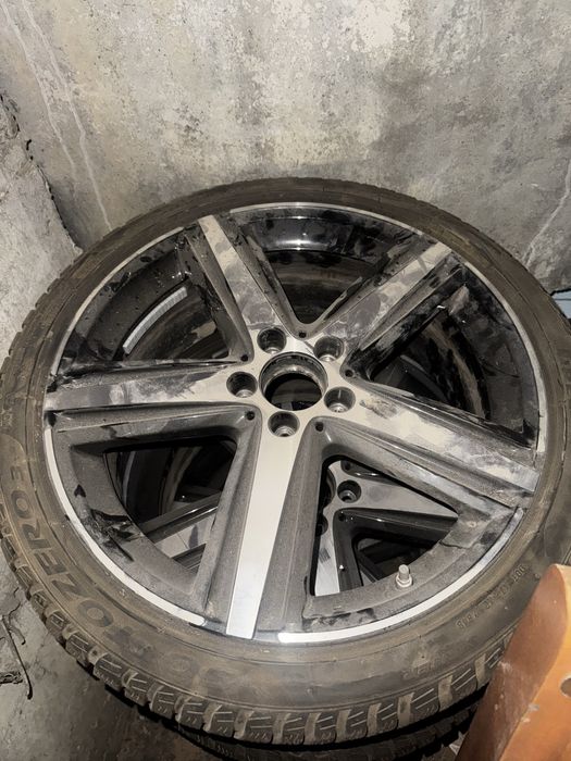 Anvelope cu jante de iarna Pirelli 225/40 R19