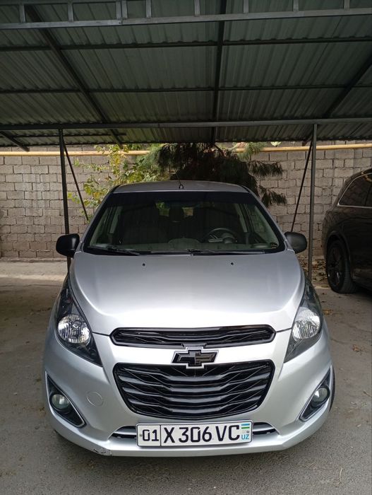 продается спарк металик