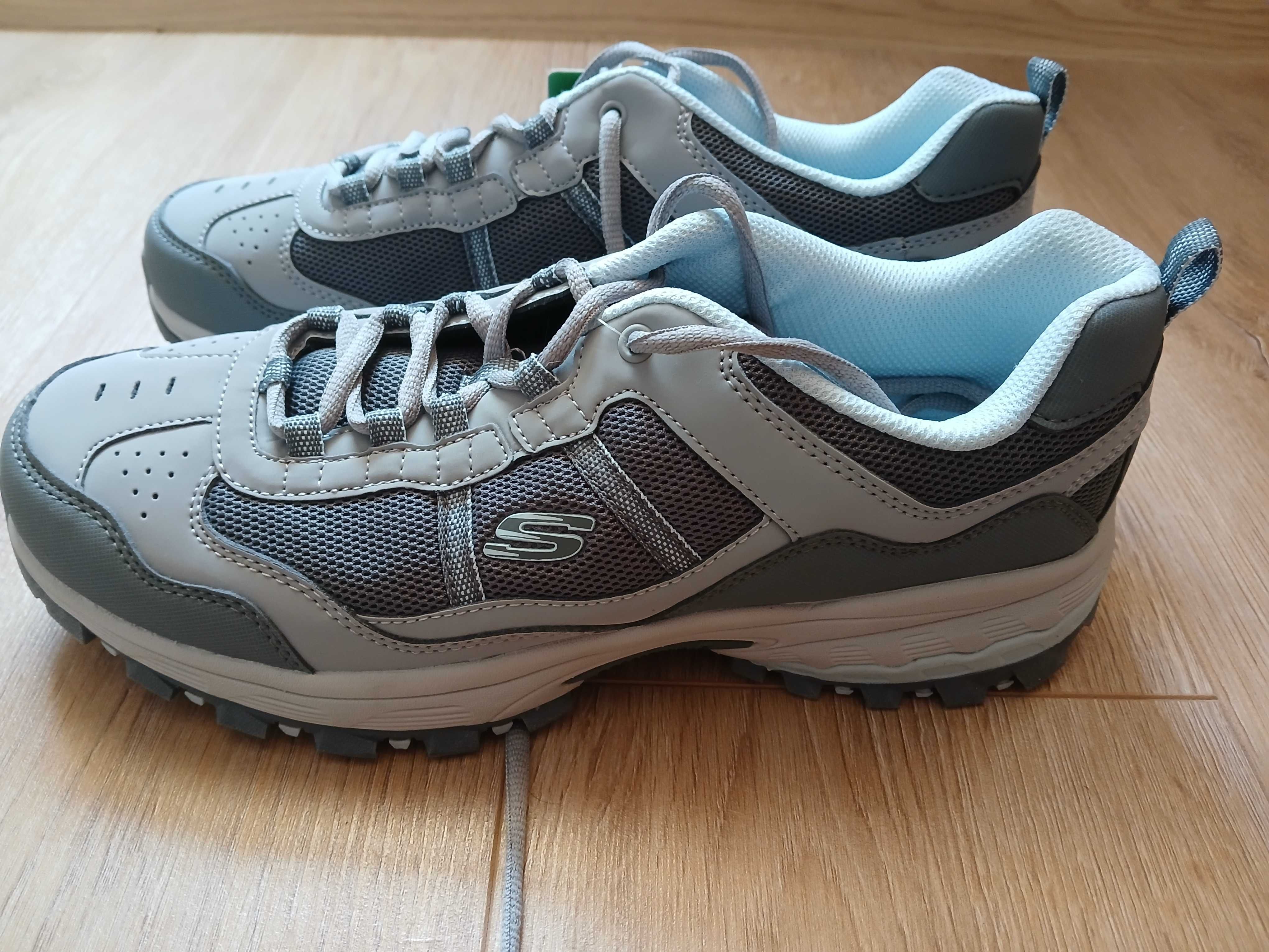 НОВИ Туристически обувки Skechers 41 номер