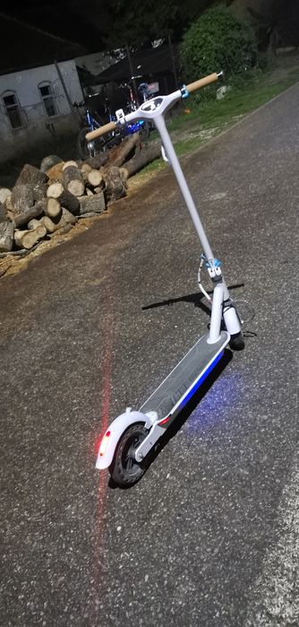 Trotinetă electrică funcțională