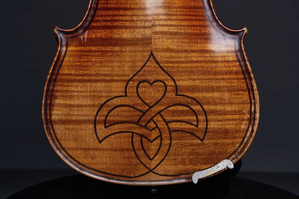 Цигулка „Маджини“, XIX в.