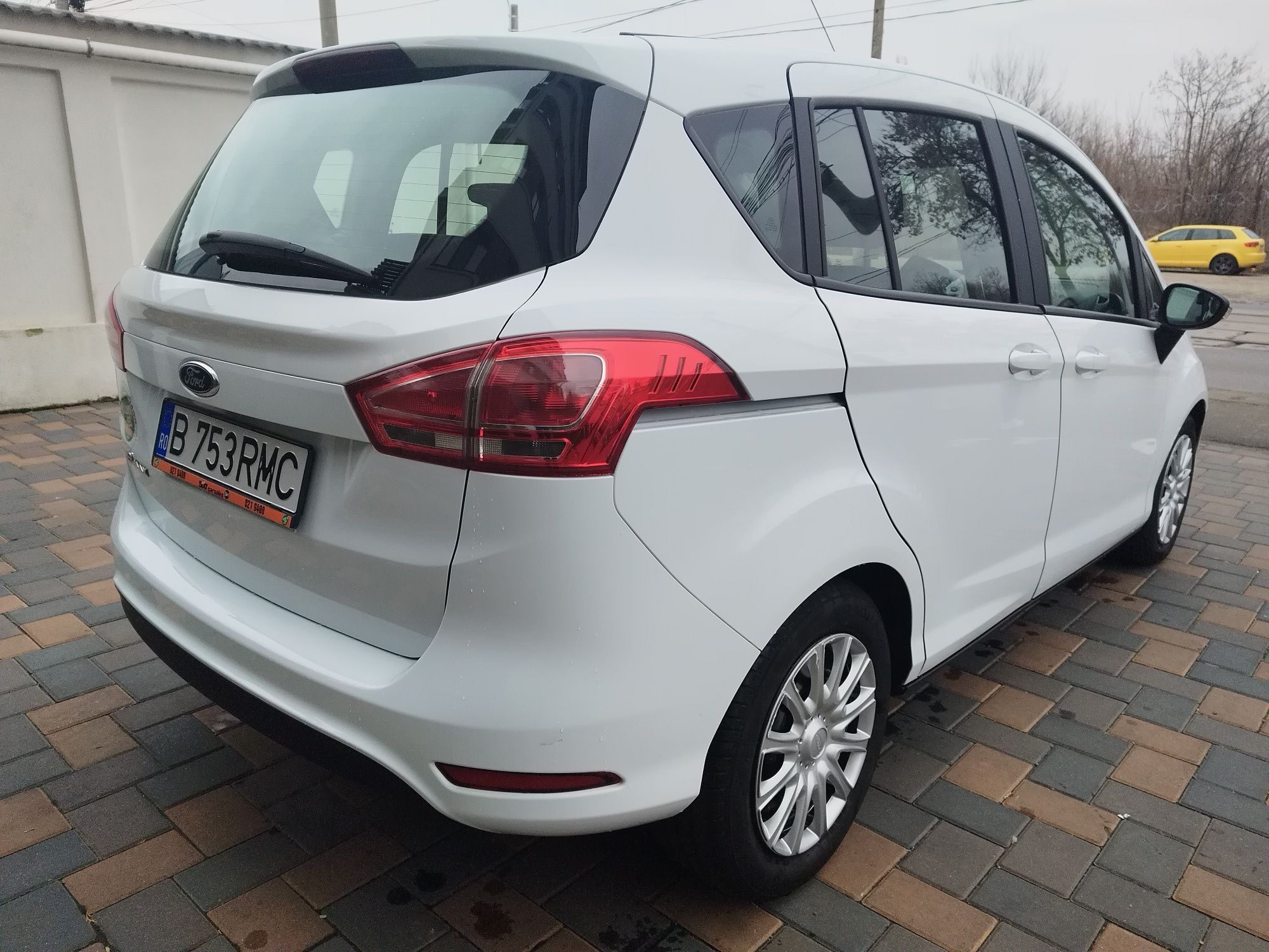 Ford B Max 1.5 TDCI 100CP 68.000 km reali Euro 6 Model 2016