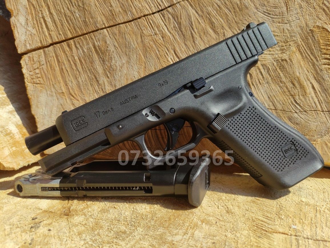 Glock 17 Gen5 Original FullMetal Cu recul pe CO2