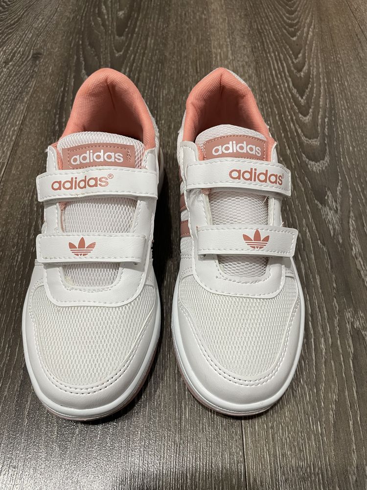 Adidasi   Adidas