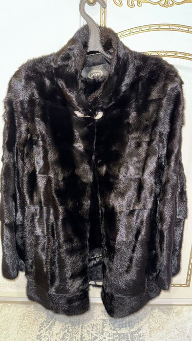 продам норковую шубу